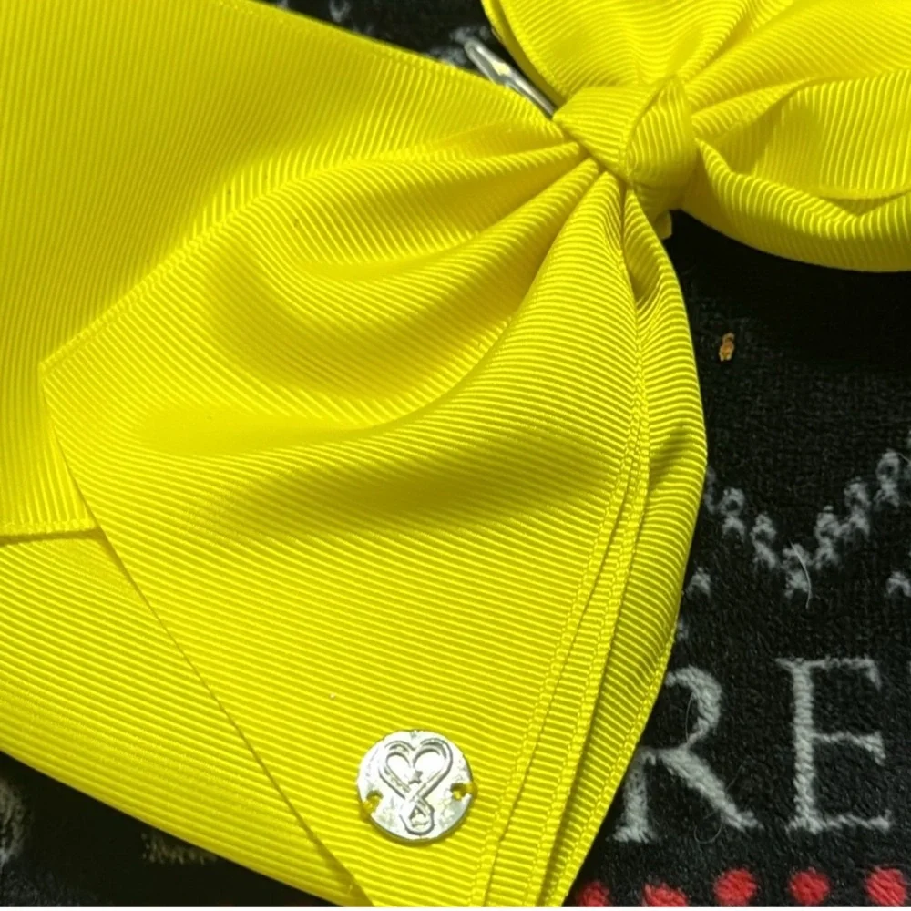 Jojo Siwa costume